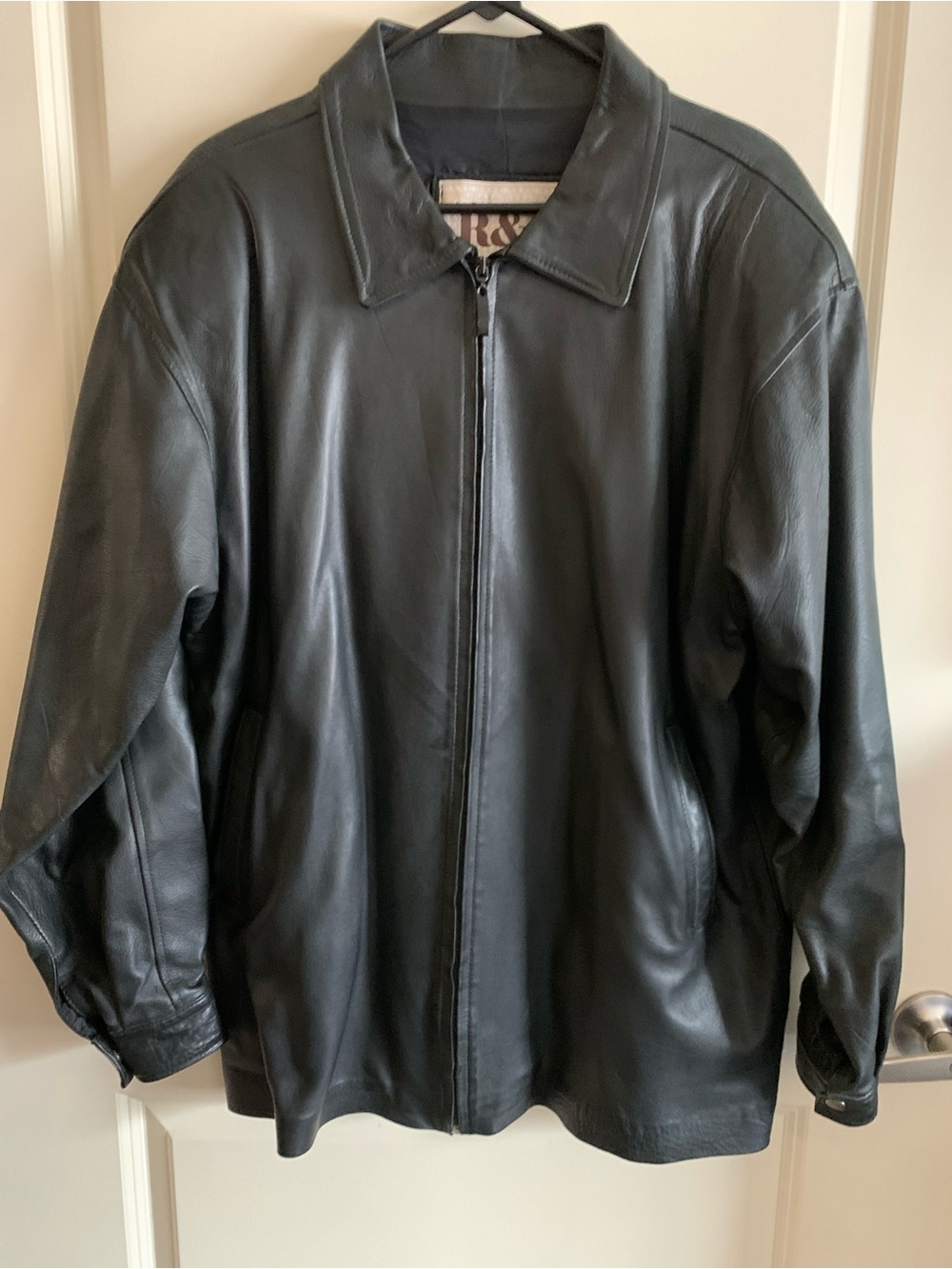Men's Black Leather Zip Jacket - Timeless Performance Style